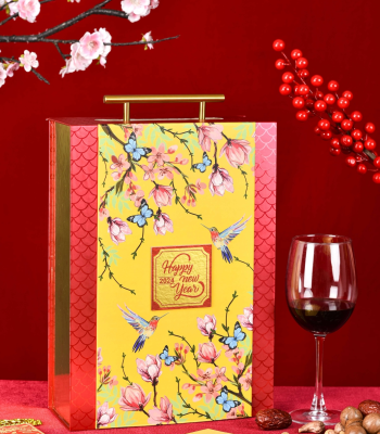 HỘP QUÀ VALI VÀNG XUÂN 